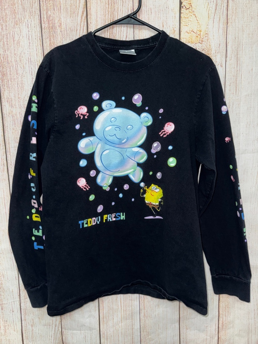 Teddy Fresh x Spongebob Collab Blowing Bubbles Long Sleeve Shirt Medium​